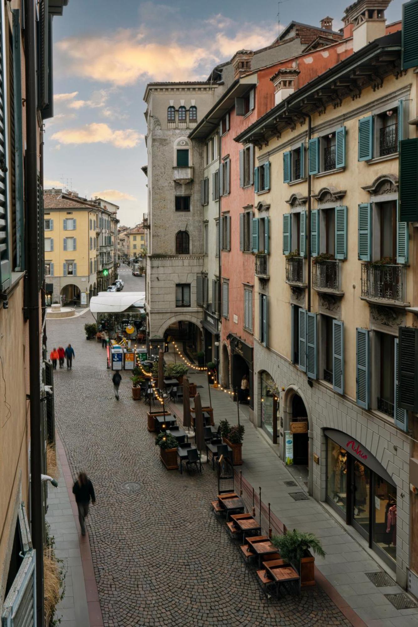 Leilighet Rego - Boutique & Serenity With Some Off-site In The Heart Of Center