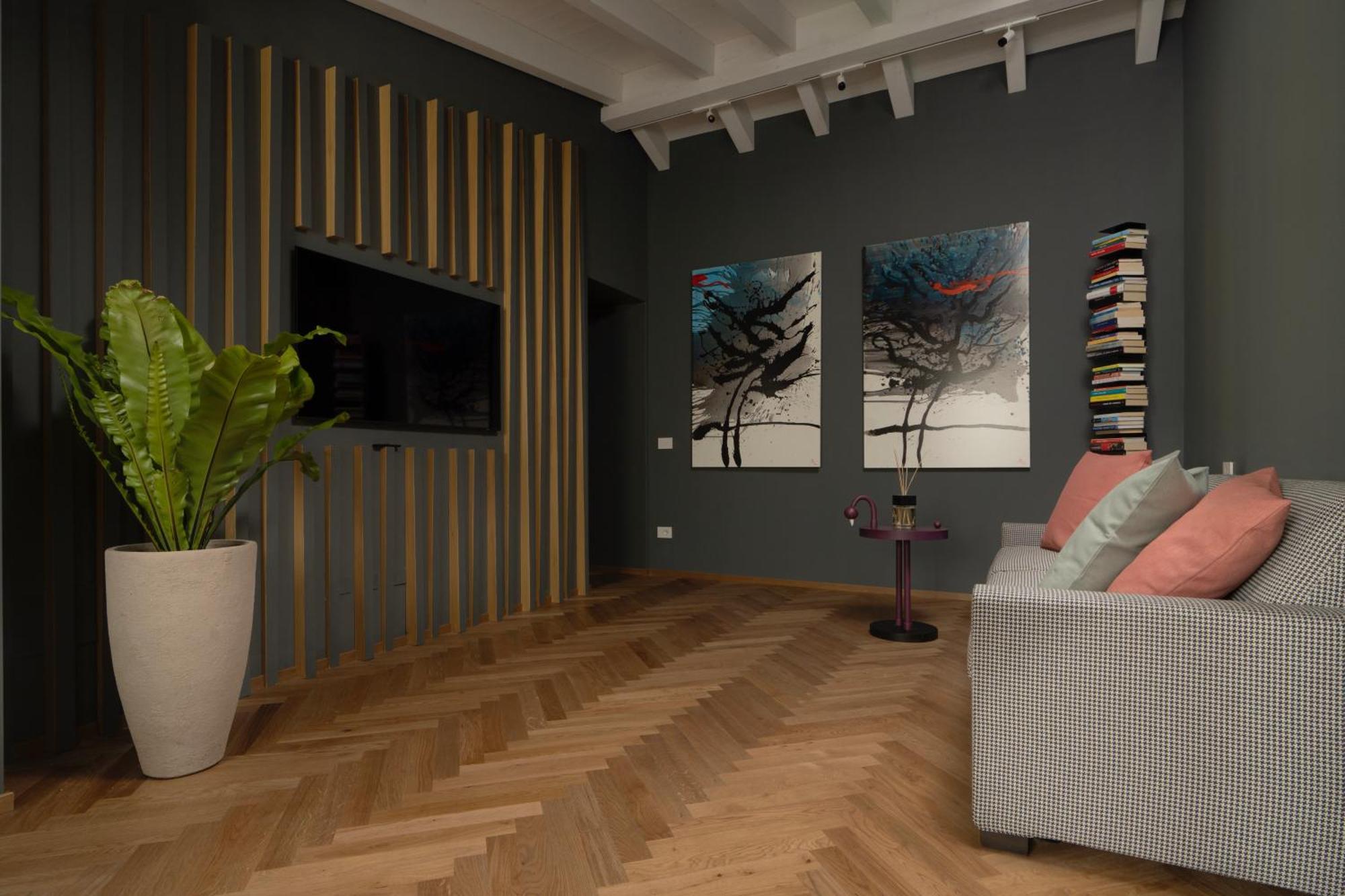 Rego - Boutique & Serenity With Some Off-site In The Heart Of Center *